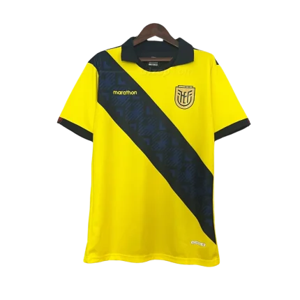 Primera equipación Ecuador 2024