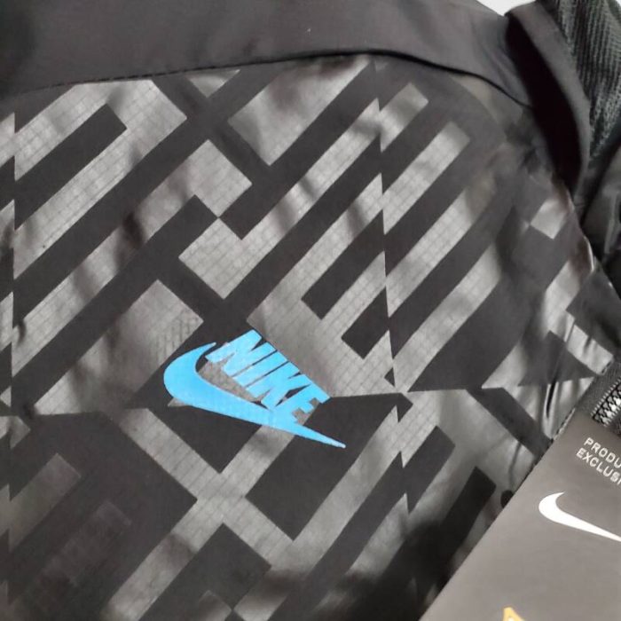 Cortavientos Nike FC Barcelona 2020/21 - Imagen 6