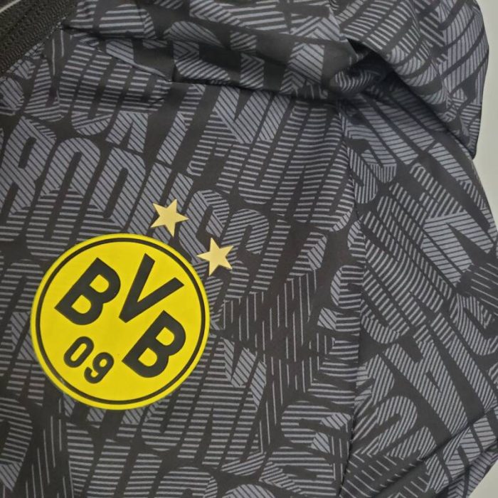 Cortavientos Puma Borussia Dortmund 2021/22 - Imagen 5