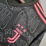 Camiseta calentamiento Juventus 2021/22 - Imagen 5