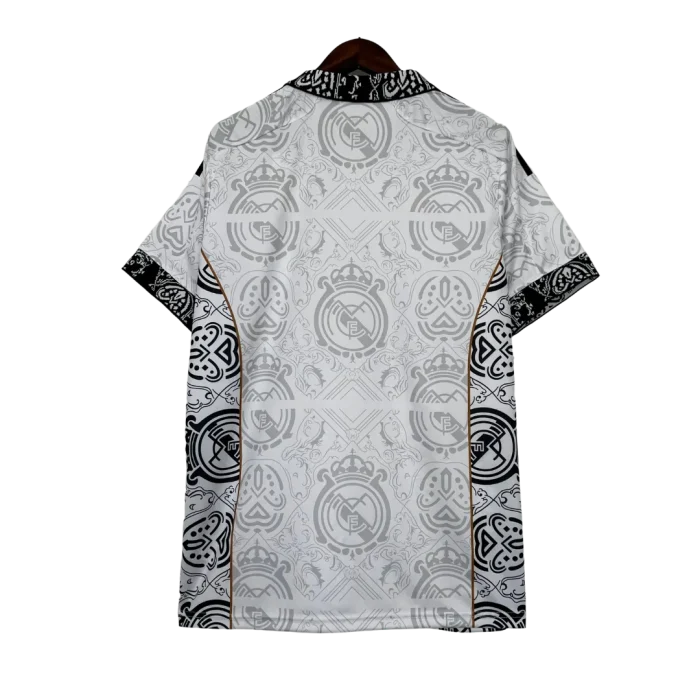 Camiseta “Edición Especial» Real Madrid 23/24 - Imagen 2