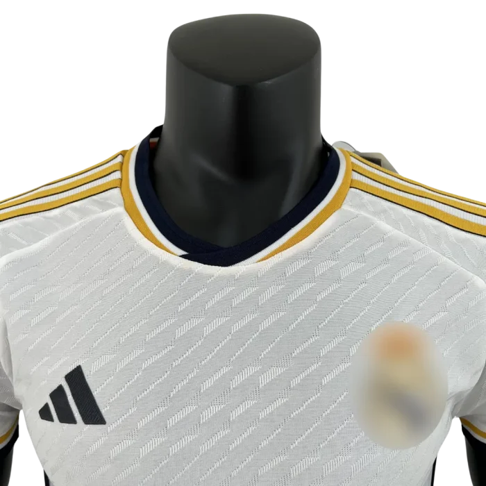 Conjunto primera equipación Player Version Real Madrid 23/24 - Imagen 3