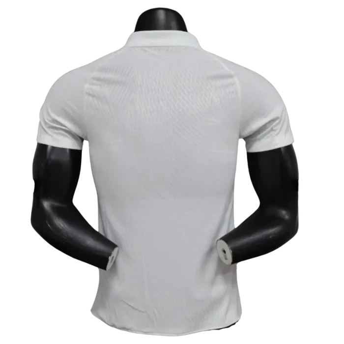 Camiseta Player “Dragón Blanco” Real Madrid 24/25 - Imagen 2