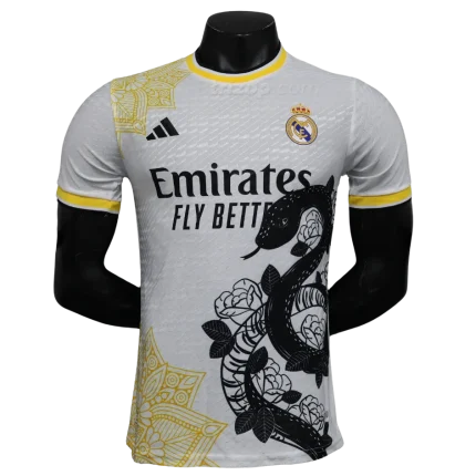 Camiseta Player “Especial White” Real Madrid 24/25