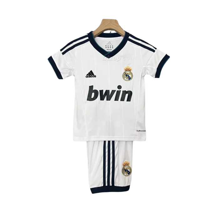 Conjunto niño local Retro Real Madrid 12/13 - Imagen 1