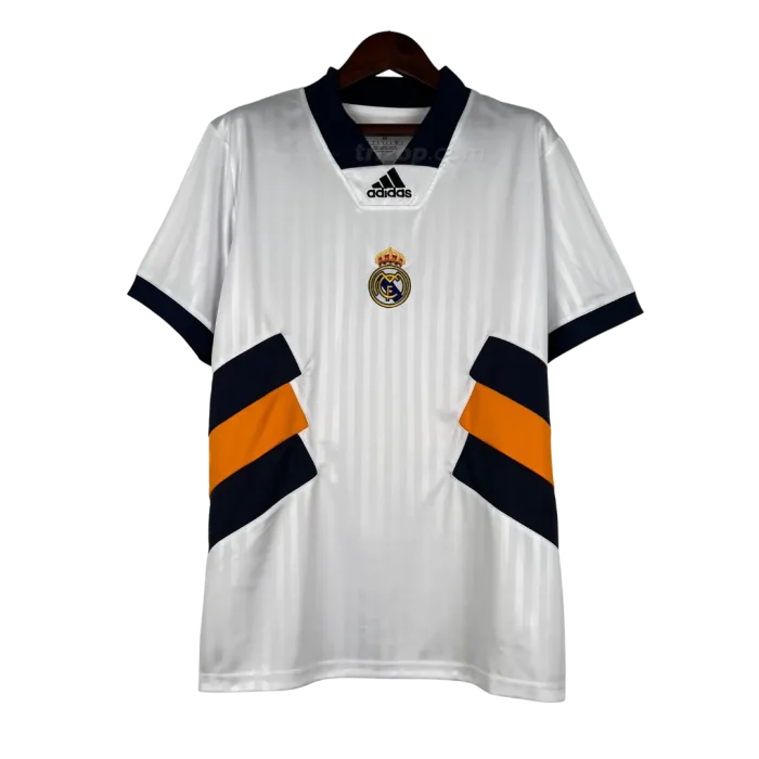 Camiseta edicion «Retro» Real Madrid 23/24 - Imagen 1