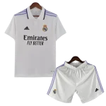 Conjunto primera equipación Real Madrid 2022/23