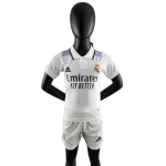 Conjunto niño Real Madrid primera equipación 2022/23