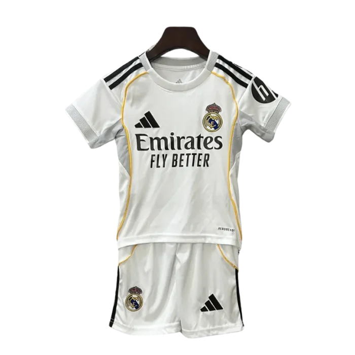 Conjunto niño primera Real Madrid 25/26 - Imagen 1