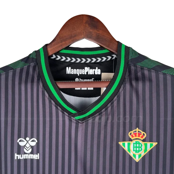 Tercera equipación Real Betis 23/24 - Imagen 3