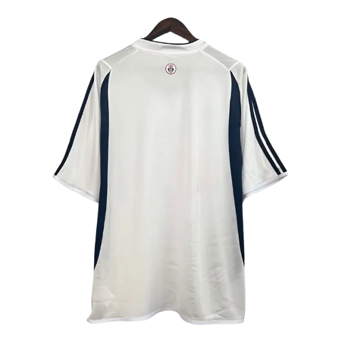 Camiseta alternativa Retro Universidad de Chile 03/04 - Imagen 2